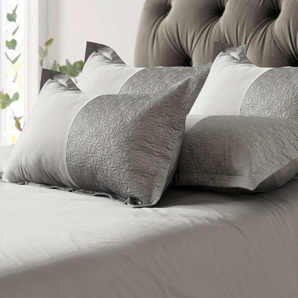 ROSARIO Luxurious Silver Mist Bedsheet Set