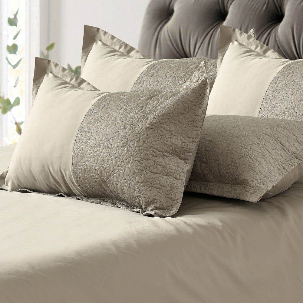 ROSARIO Luxurious Desert Pearl Bedsheet Set