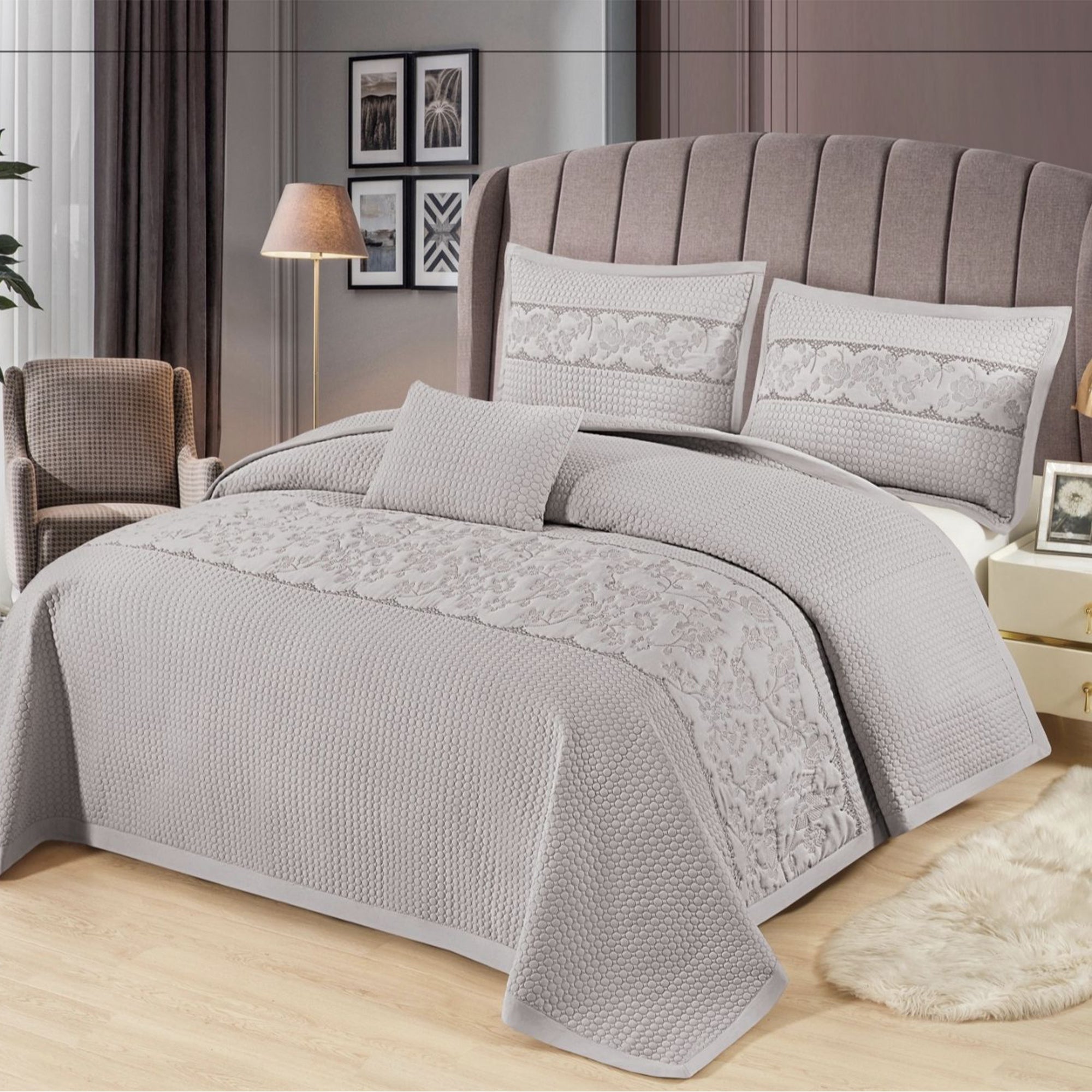 Gracie Pearl Whisper Bed Cover Set – 4 Pieces