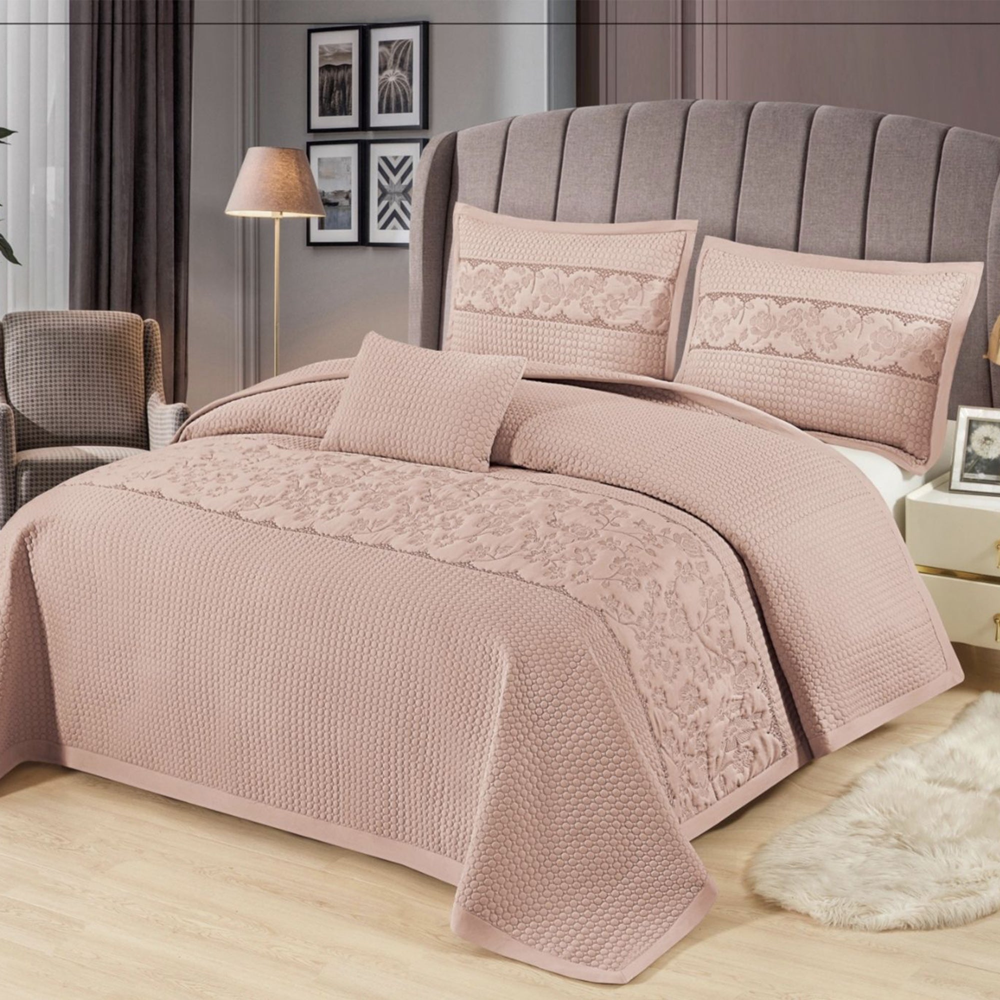Gracie Rose Blush Bed Cover Set – 4 Pieces