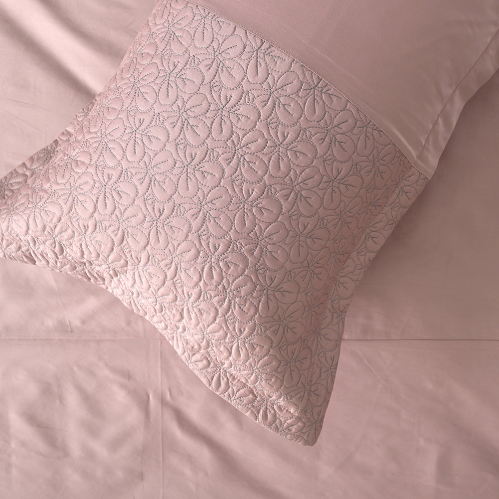 ROSARIO Luxurious Blush Rose Bedsheet Set