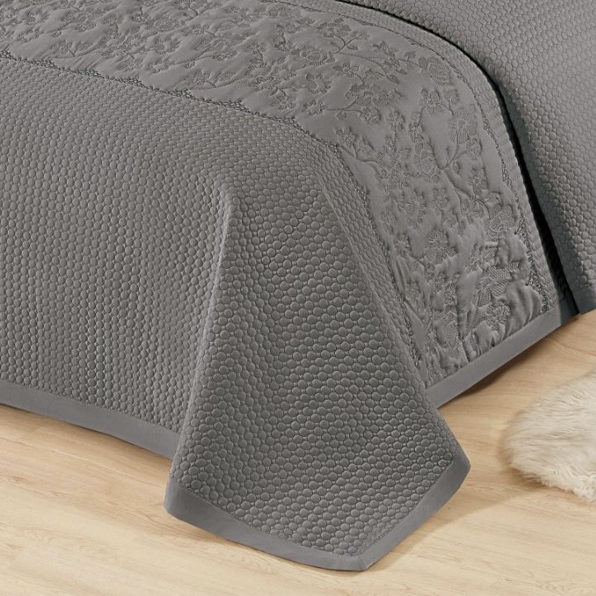 Gracie Grey Whisper Bed Cover Set – 4 Pieces