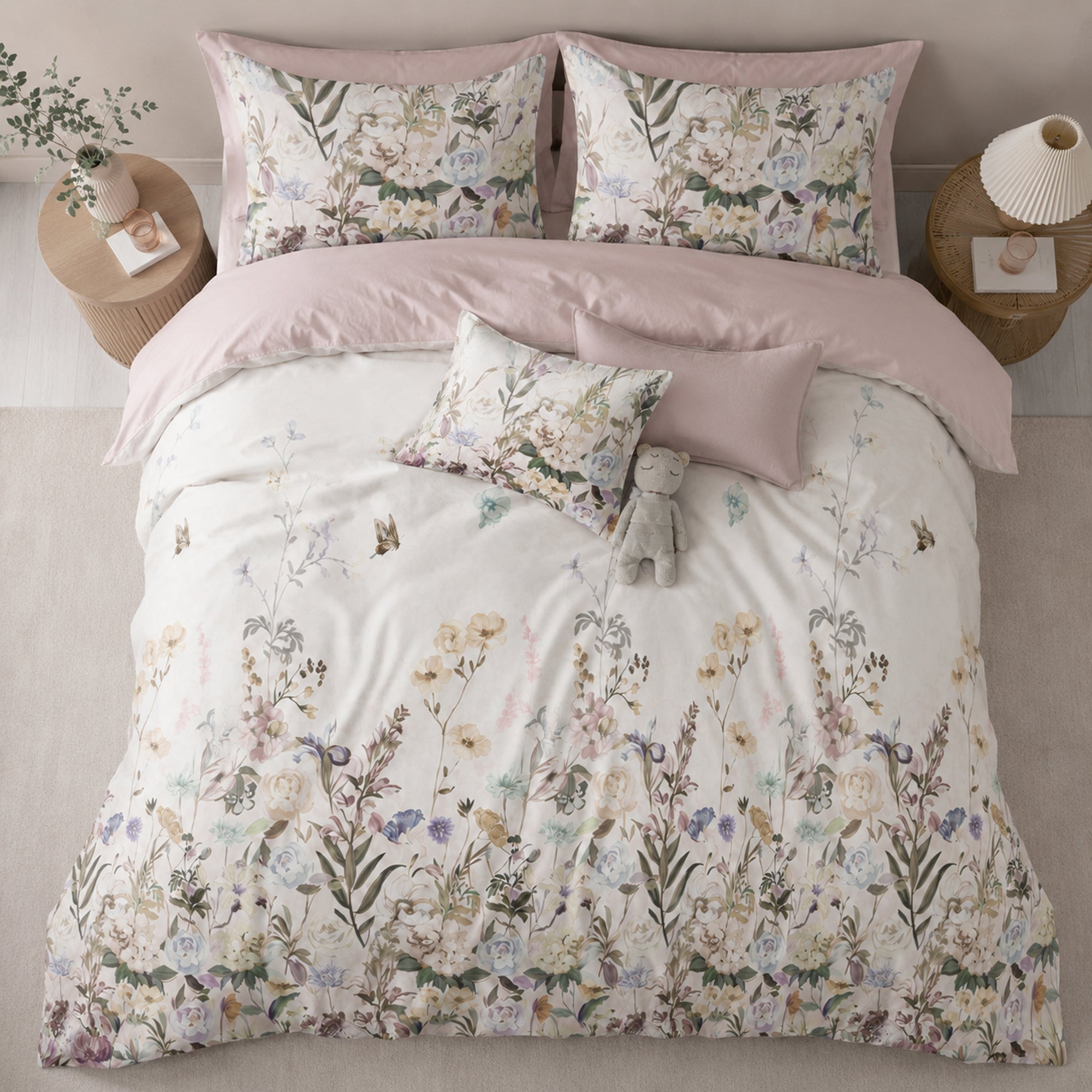 Blush Meadow 350TC Digital Cotton Bedsheet