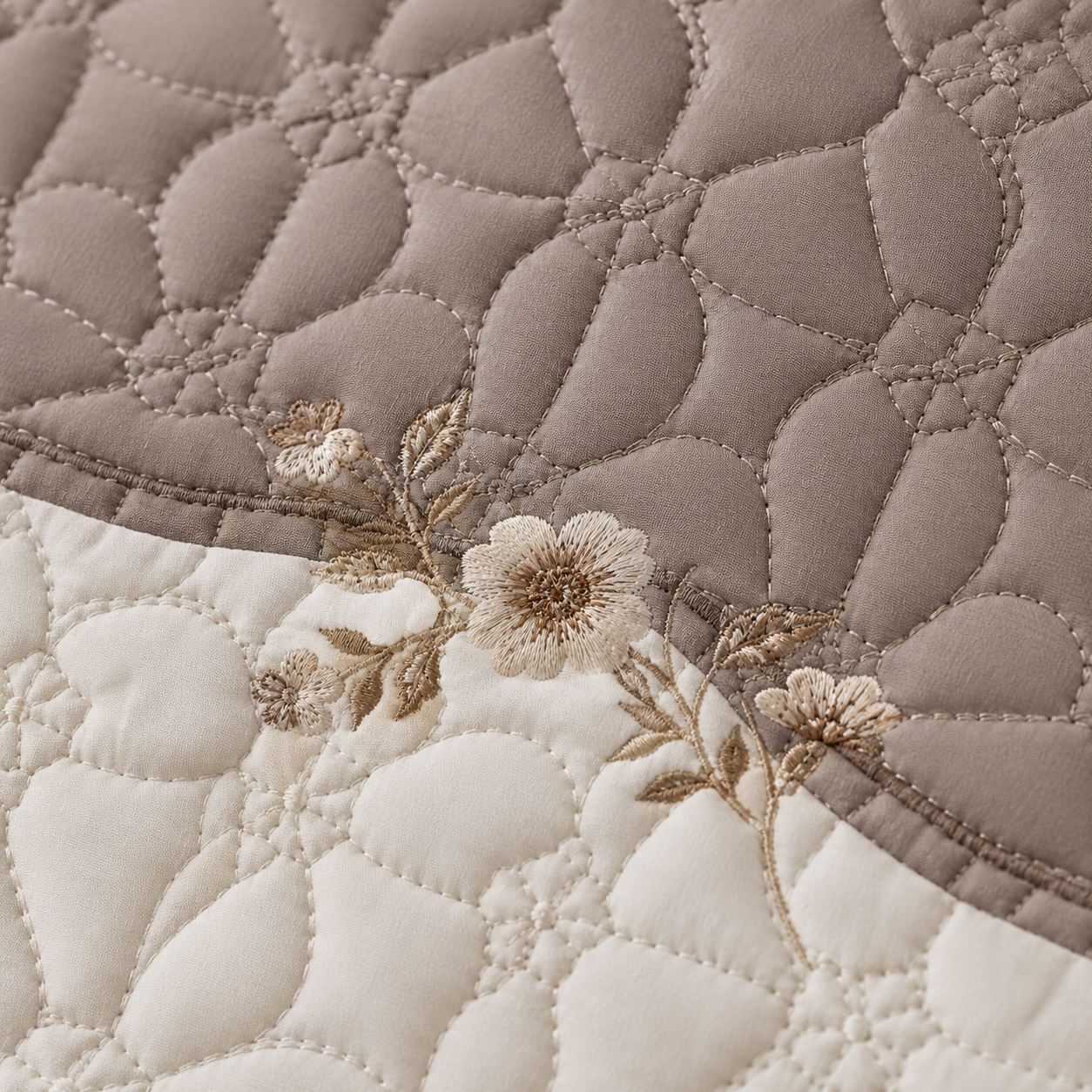 Roseberry Taupe Pearl 5 Pcs Quilted Bedcover Set