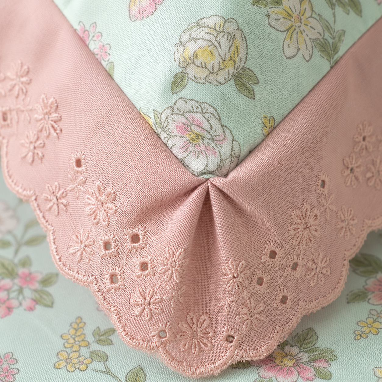 Nautica Pink Petals Bed Sheet Set