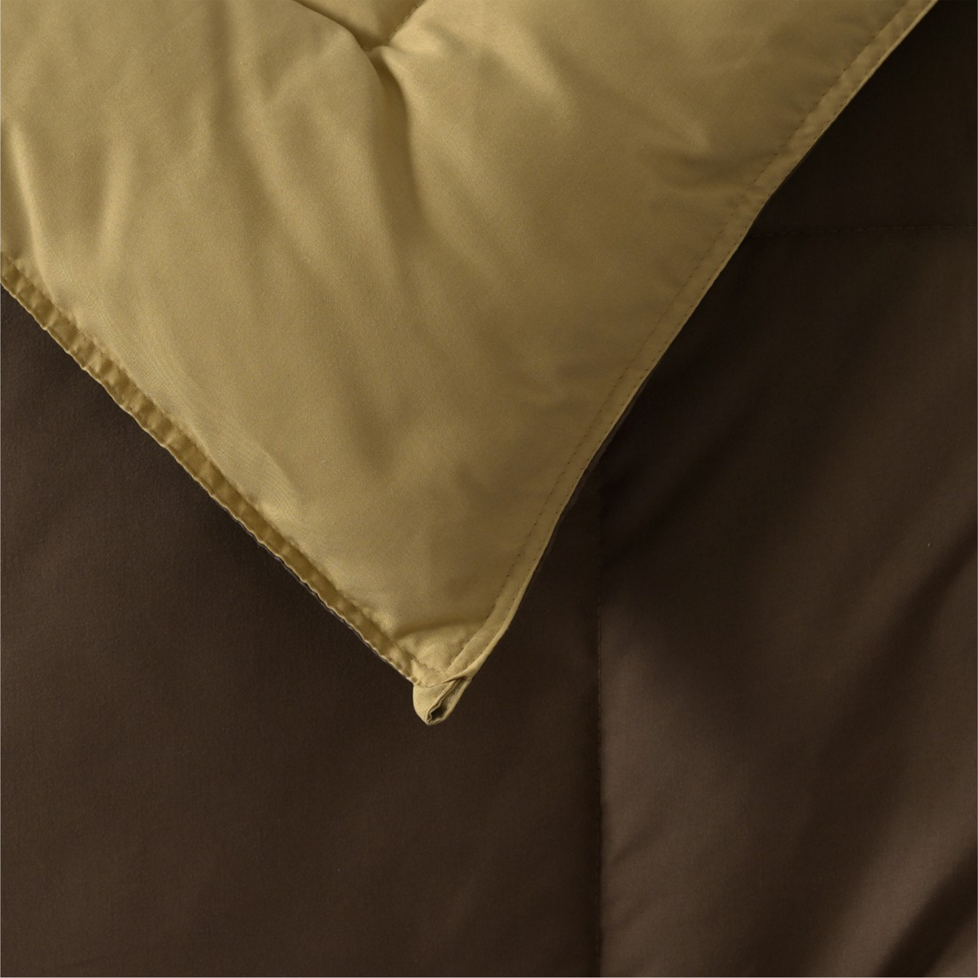 Boston Desert Taupe Reversible Comforter