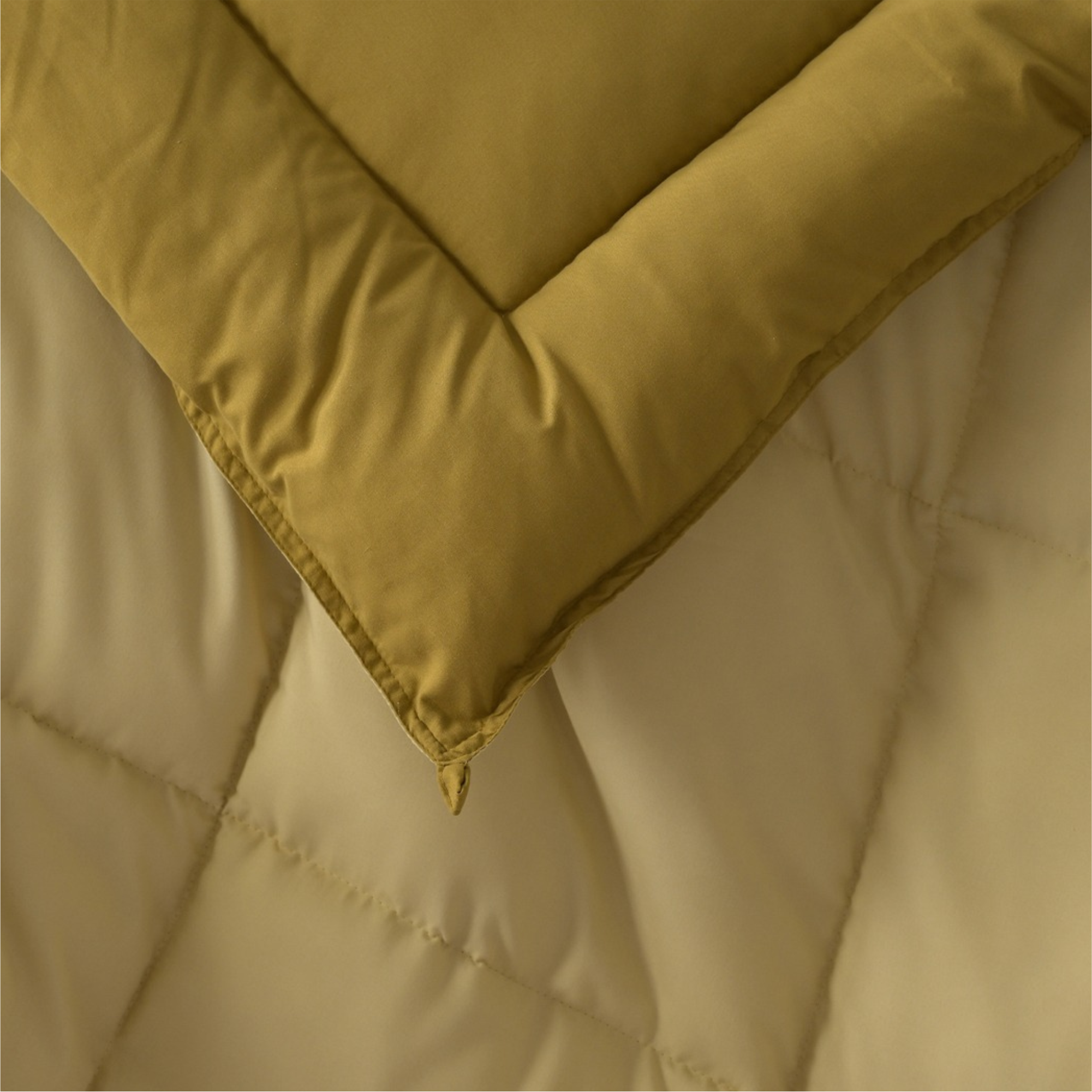 Boston Golden Dune Reversible Comforter
