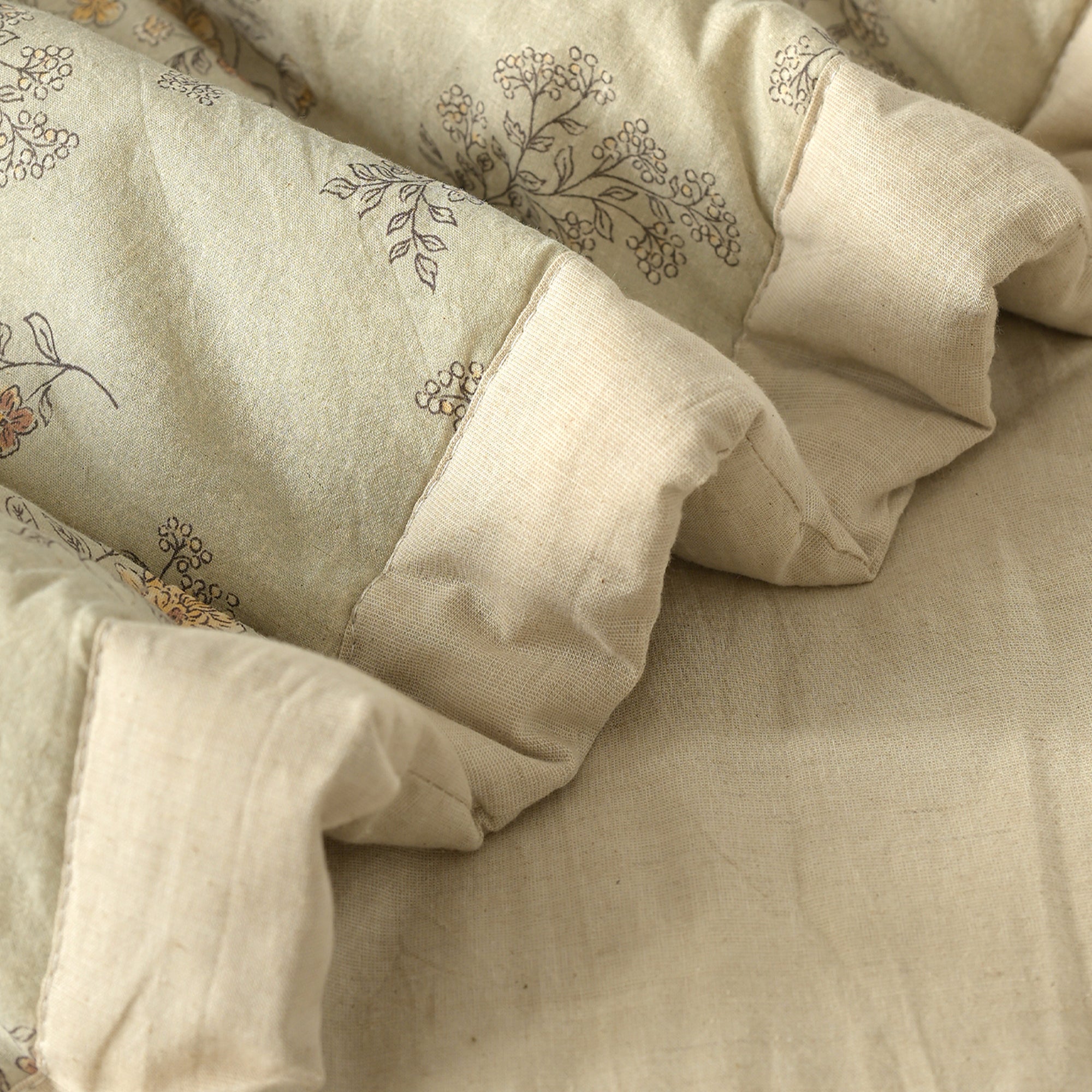 Cristiano Champagne Blossom 4 Piece Bedding Set